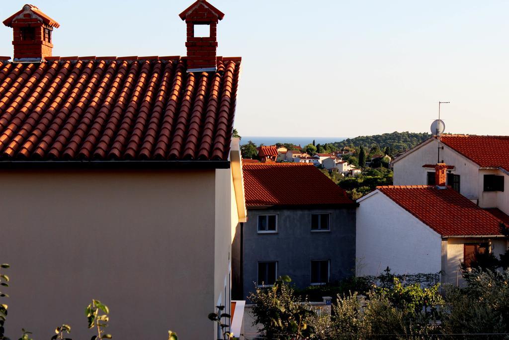 Apartments Cavae Romanae Medulin Exterior photo