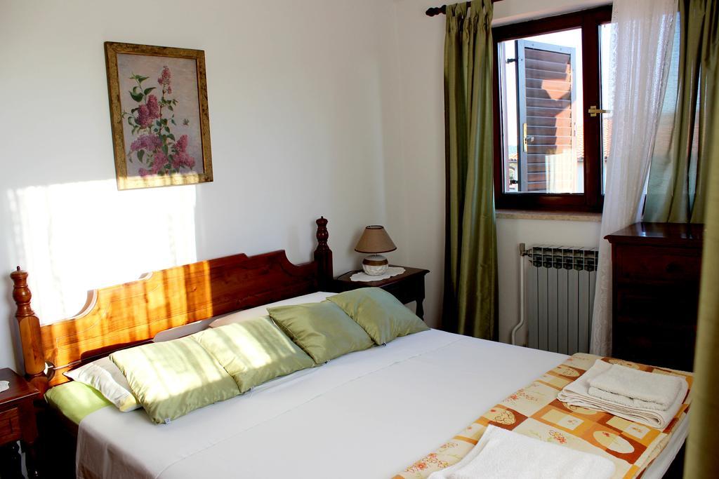 Apartments Cavae Romanae Medulin Exterior photo
